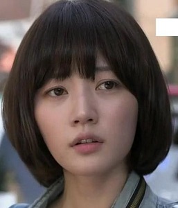 女優 ソン・ハユンのインスタグラム